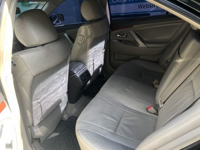 2012 Toyota Camry  pictures