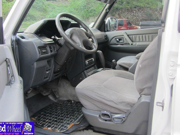 1994 Mitsubishi Pajero Fieldmaster for sale 100 000 Km Automatic transmission Good Wheel