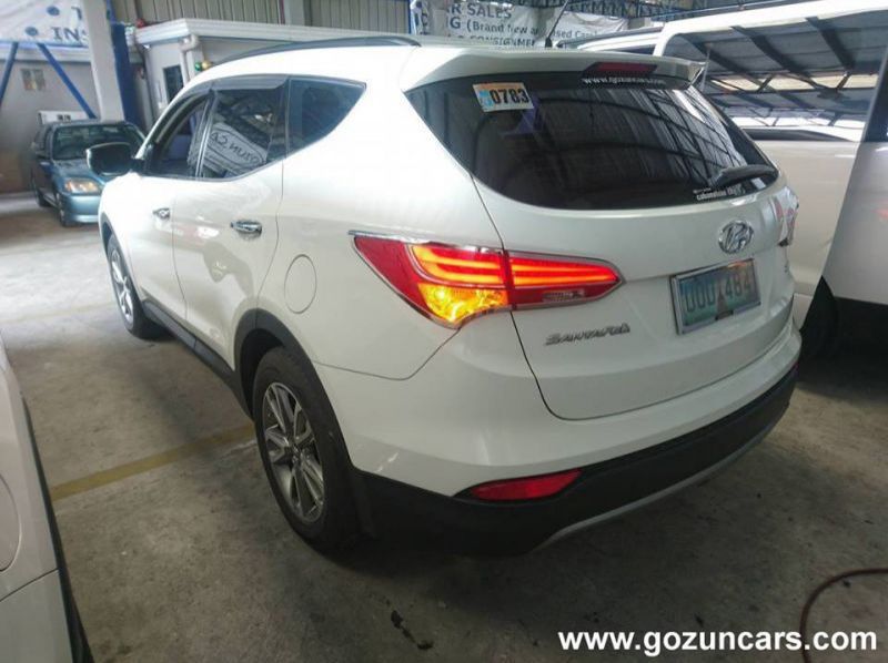 2013 Hyundai Santa Fe pictures