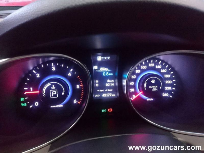 2013 Hyundai Santa Fe pictures