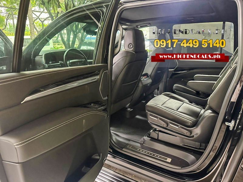 2026 Cadillac Cadillac Escalade New Look photo