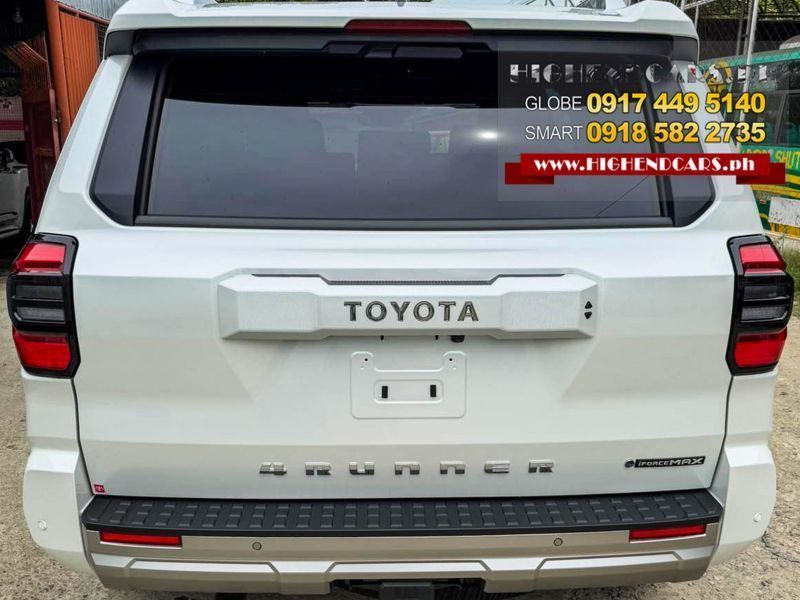 2026 Toyota 4RUNNER LIMITED HYBRID photo