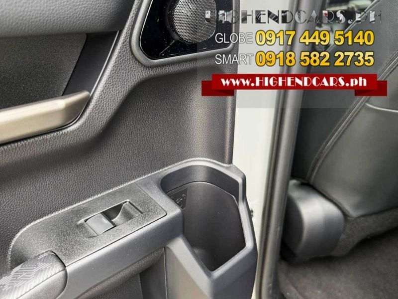 2026 Toyota 4RUNNER LIMITED HYBRID photo