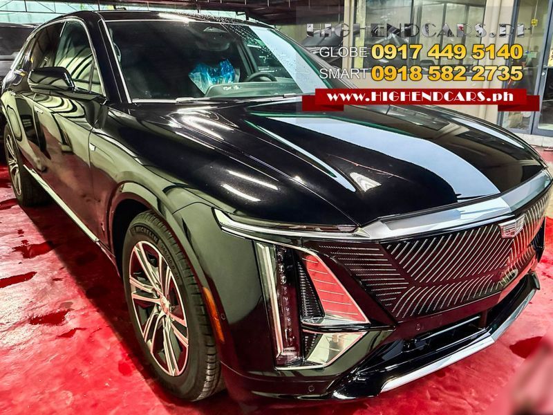 2023 Cadillac LYRIQ photo