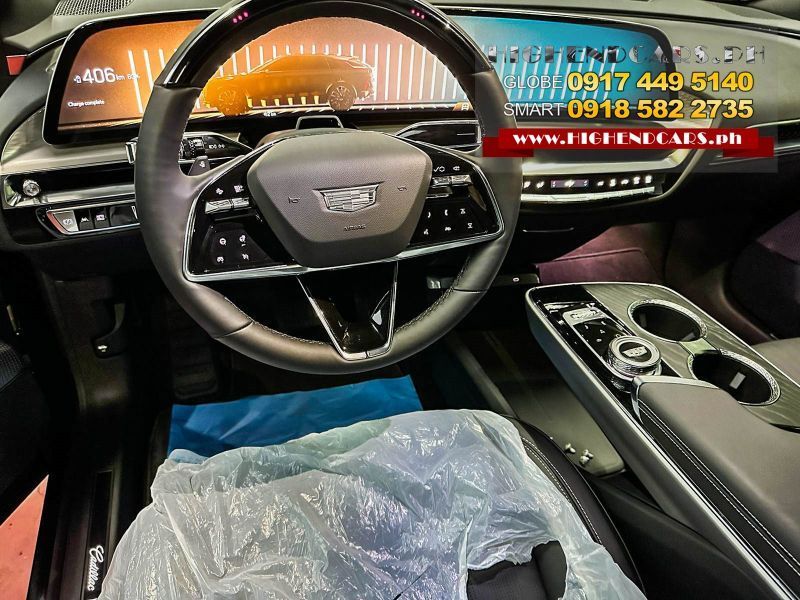 2023 Cadillac LYRIQ photo