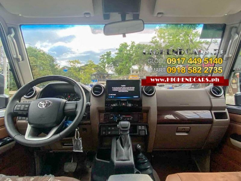 2025 Toyota LAND CRUISER LC79 PICKUP DIESEL photo