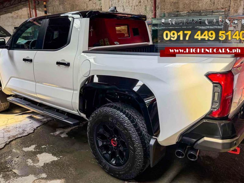 2026 Toyota Tacoma TRD Pro Hybrid photo