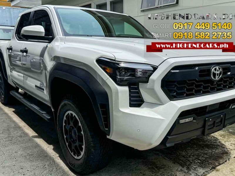 2024 Toyota TACOMA TRD OFF ROAD 4X4 photo