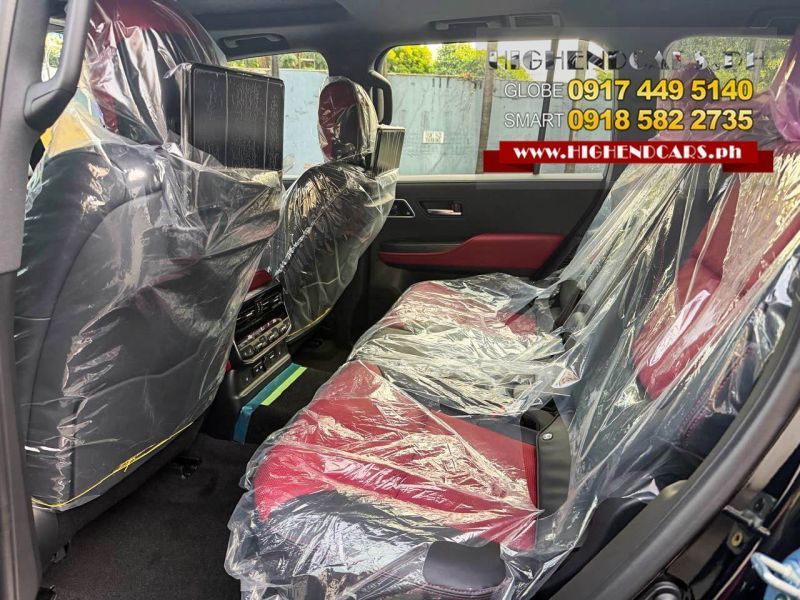 2026 Toyota LAND CRUISER GR SPORT HYBRID photo