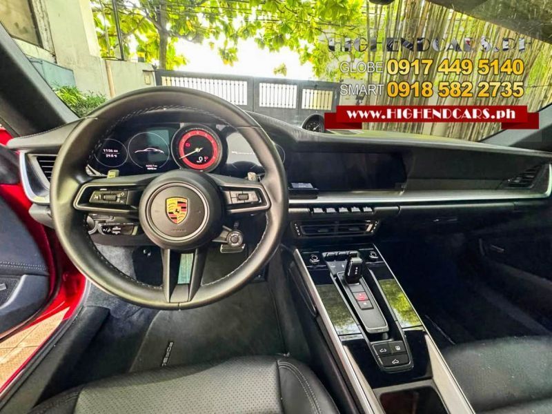 2023 Porsche CARRERA 4S GUARD RED photo