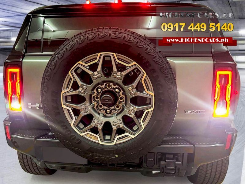 2025 GMC Hummer EV photo
