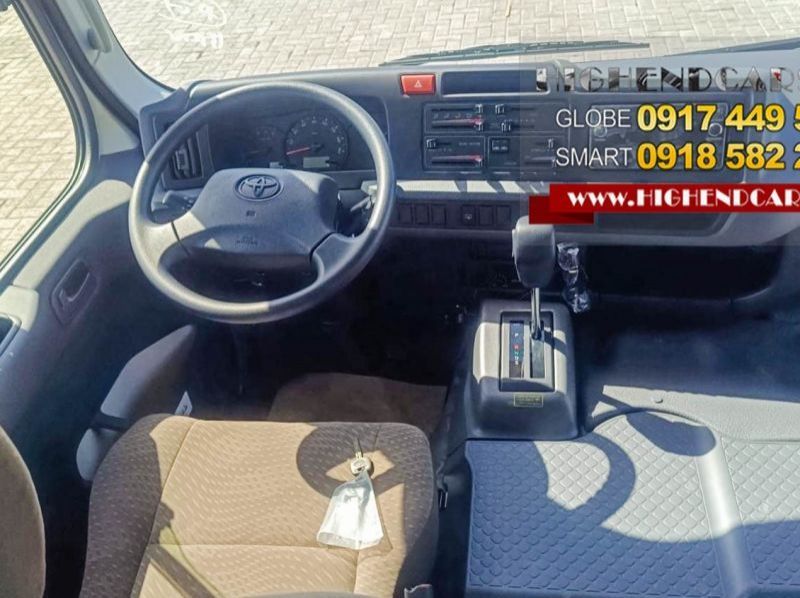 2025 Toyota COASTER 22 SEATER DIESEL A/T pictures