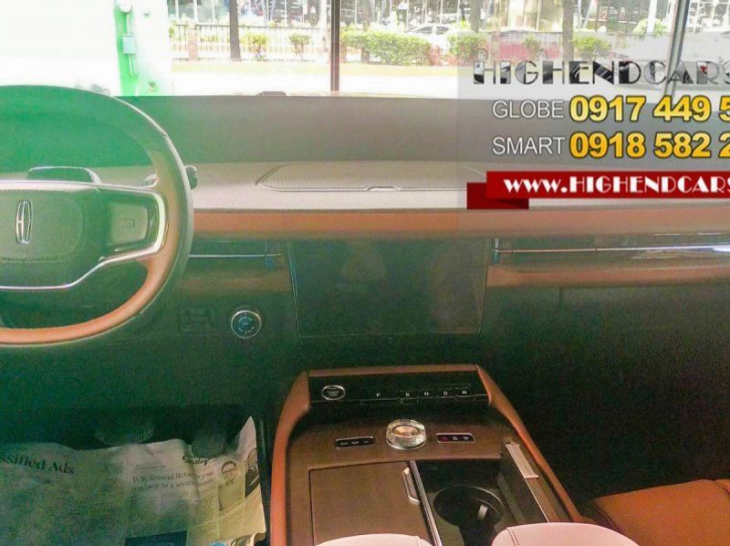 2025 Lincoln NAVIGATOR BLACK LABEL pictures