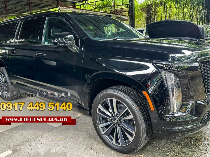 2026 Cadillac Cadillac Escalade New Look pictures