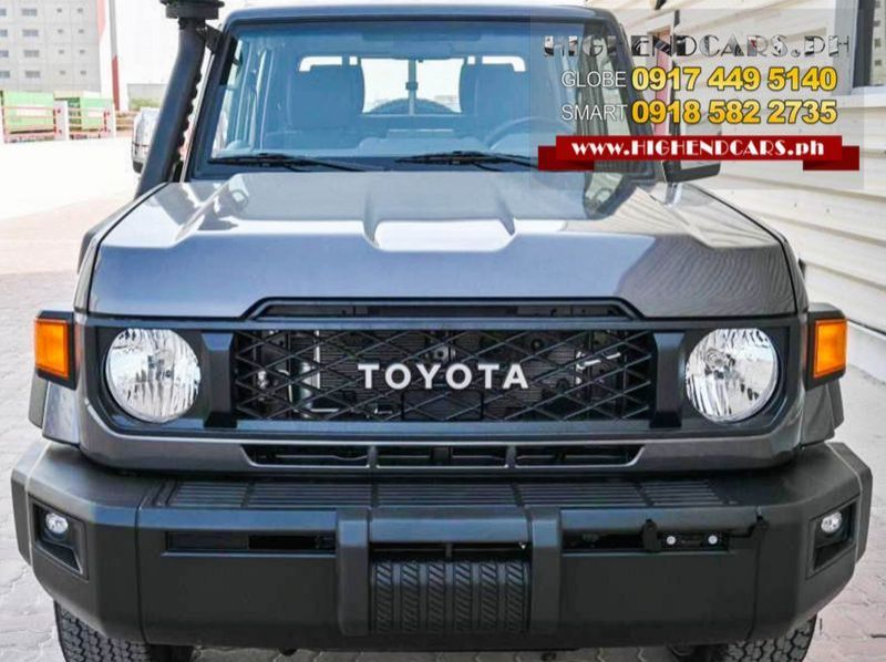 2025 Toyota LAND CRUISER LC79 PICKUP DIESEL AT pictures