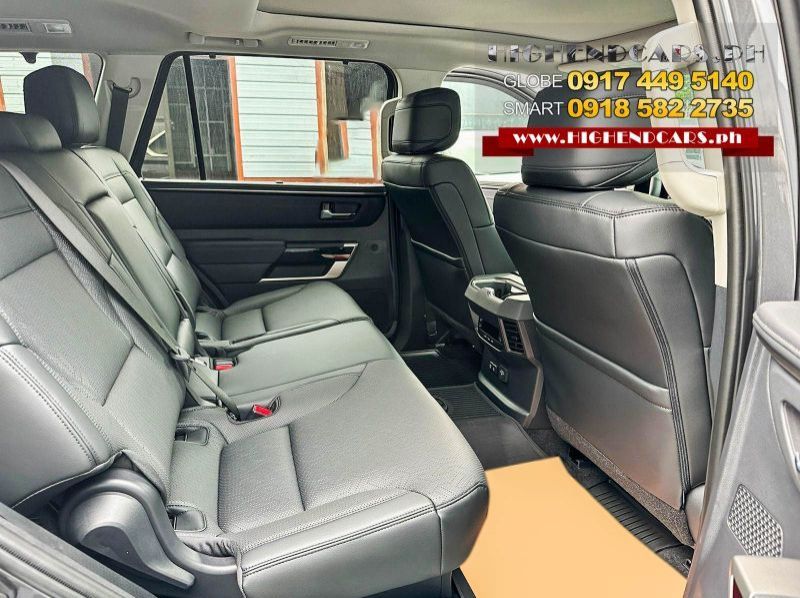 2023 Toyota SEQUOIA LIMITED pictures