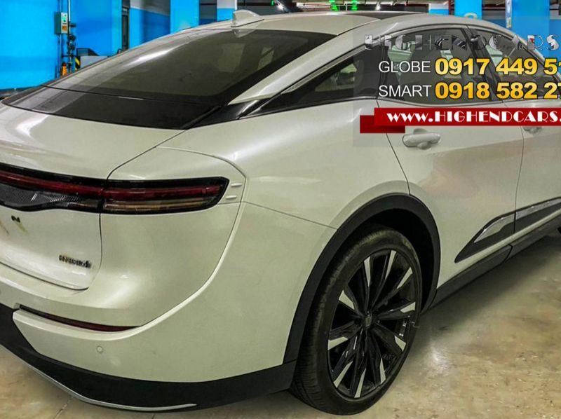 2024 Toyota Crown pictures