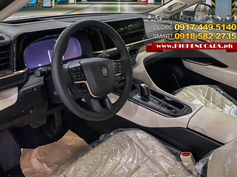 2024 Toyota Crown pictures