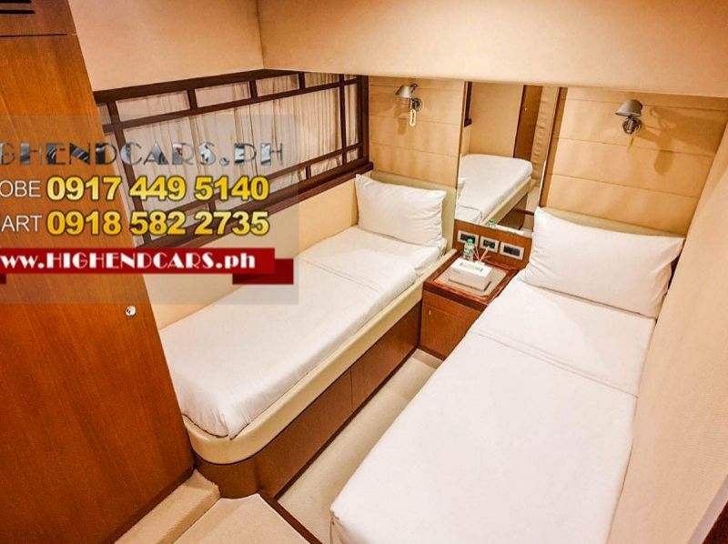 2008  2008 FERRETTI 731 pictures