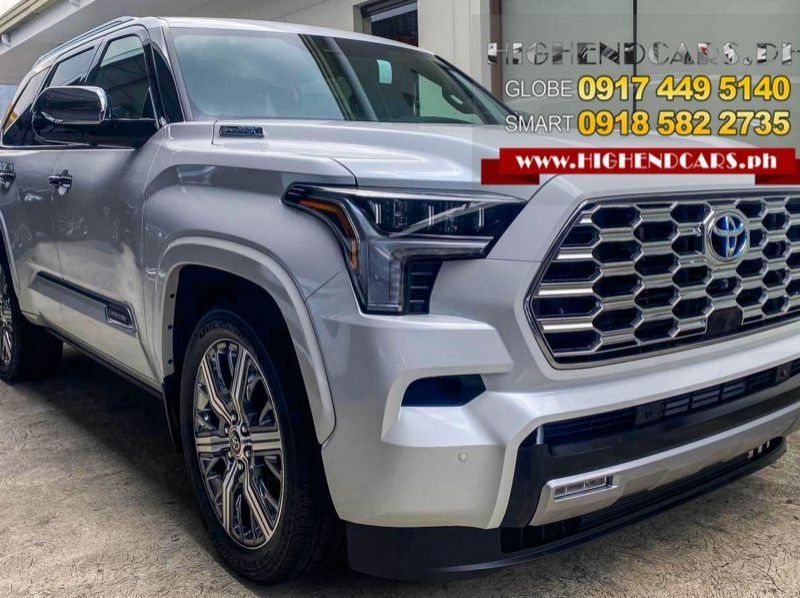 2025 Toyota Sequoia Capstone pictures