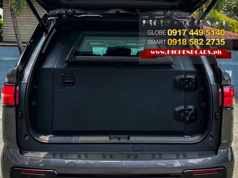 2025 Toyota SEQUOIA LIMITED BULLETPROOF pictures