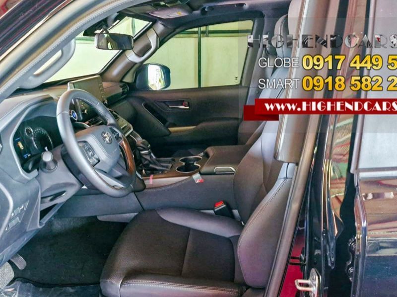 2025 Toyota LAND CRUISER LC300 3.5L GAS BULLETPROOF INKAS ARMOR pictures
