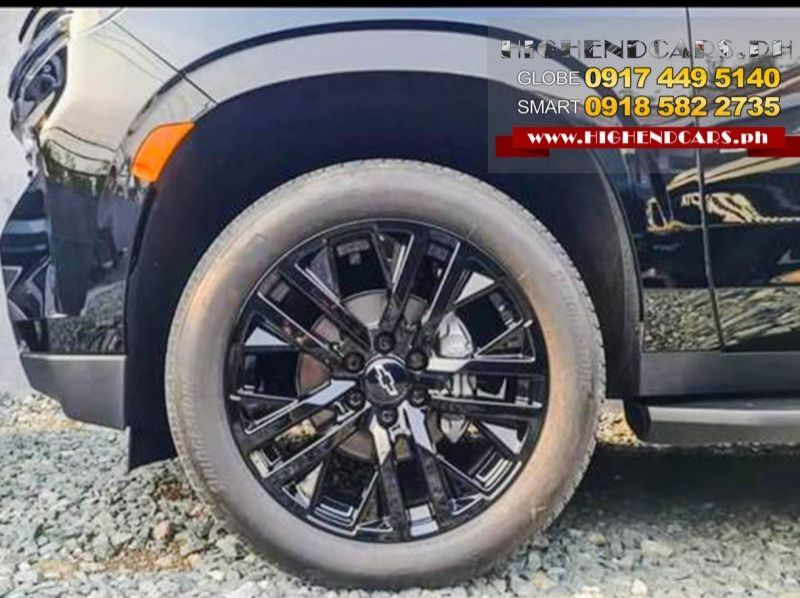 2023 Chevrolet SUBURBAN DURAMAX DIESEL pictures