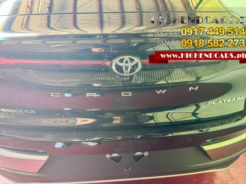 2023 Toyota CROWN PLATINUM HYBRID pictures