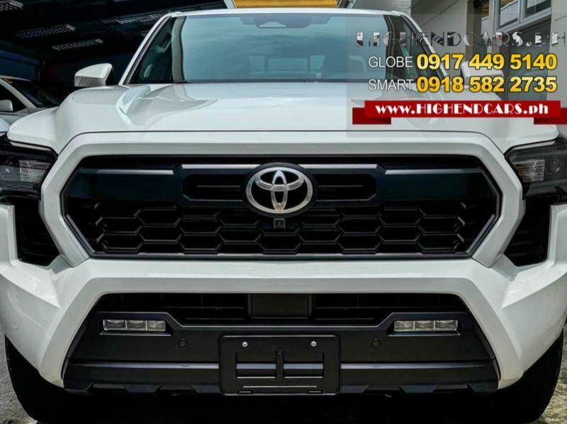 2024 Toyota TACOMA TRD OFF ROAD 4X4 pictures