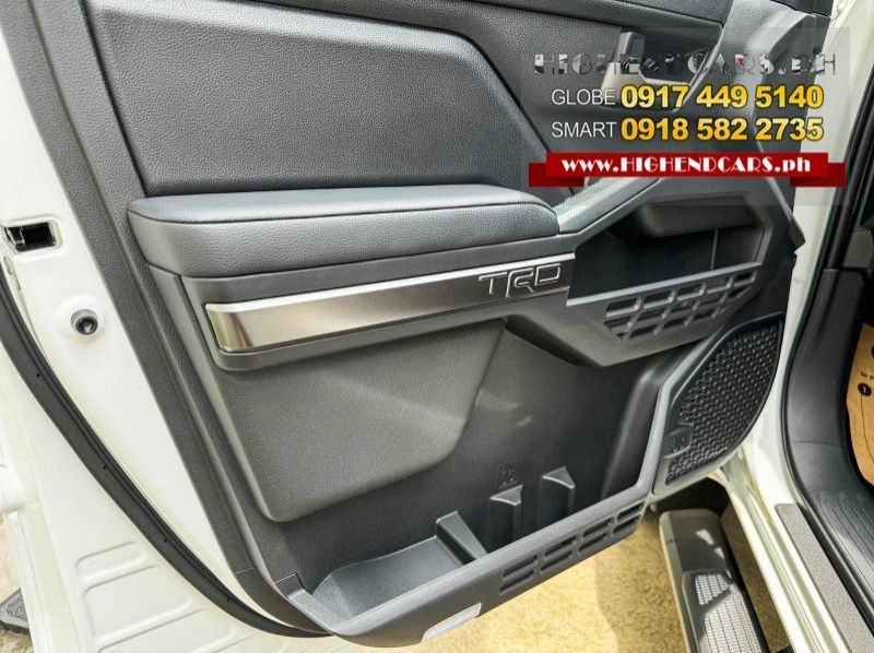 2024 Toyota TACOMA TRD OFF ROAD 4X4 pictures