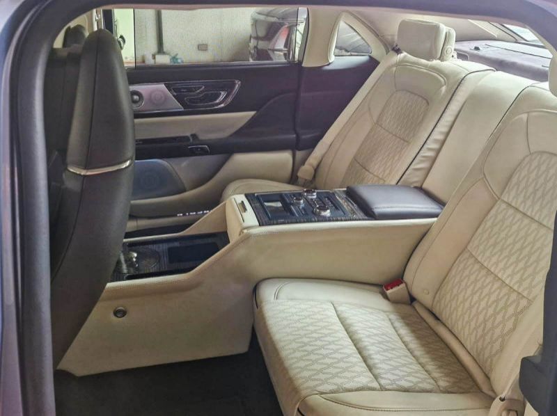 2021 Lincoln Continental pictures