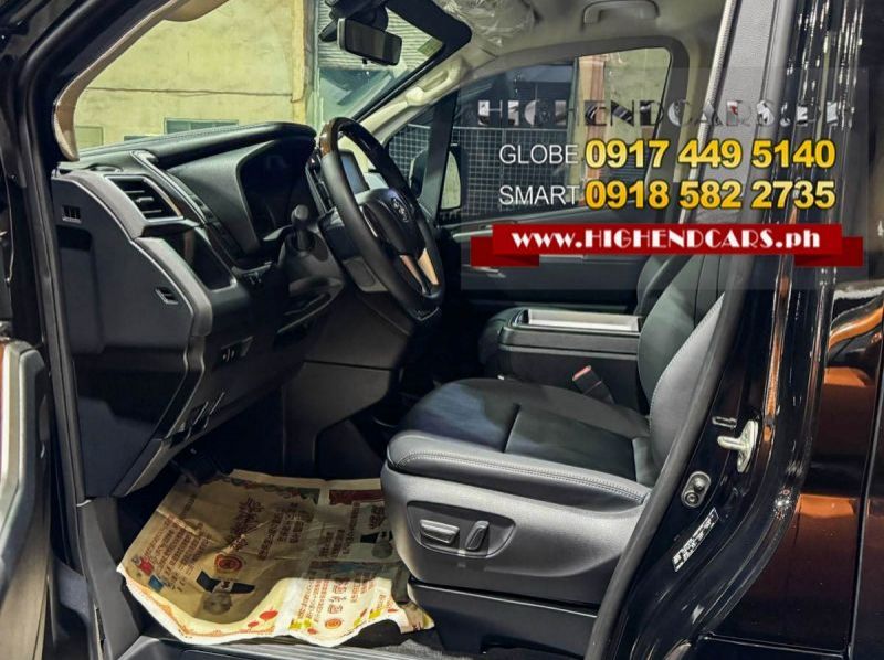 2025 Toyota HIACE ELITE BULLETPROOF pictures