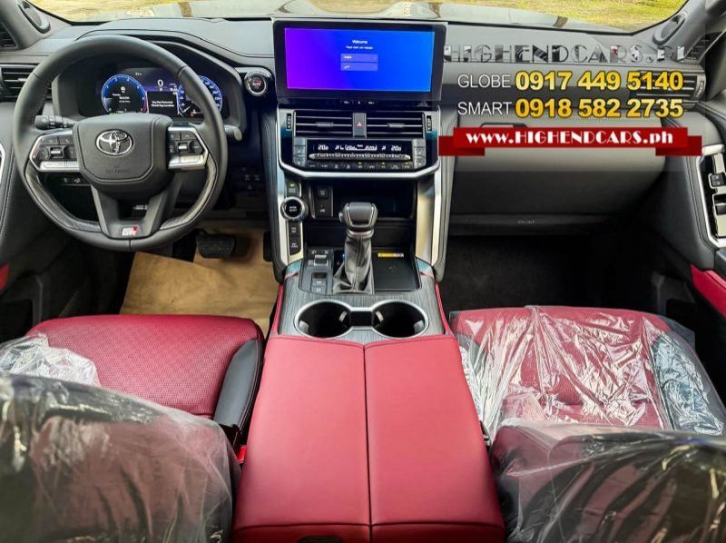 2026 Toyota LAND CRUISER GR SPORT HYBRID pictures