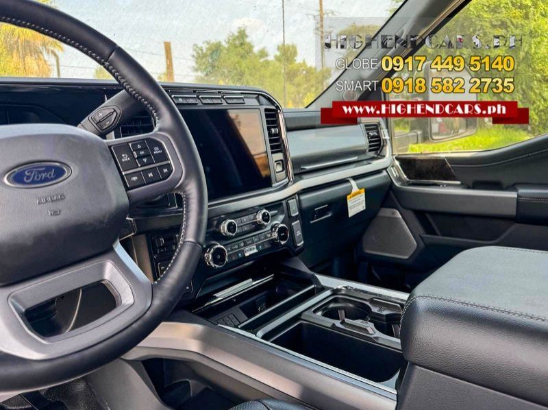 2025 Ford F250 LARIAT DIESEL pictures