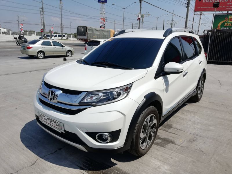 17 Honda Br V For Sale 21 000 Km Automatic Transmission Invecs Auto Centrum