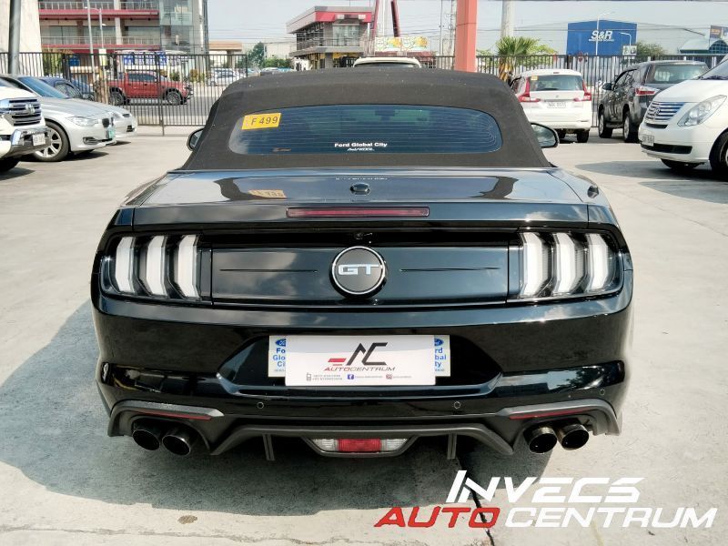 2023 Ford Mustang GT Premium photo