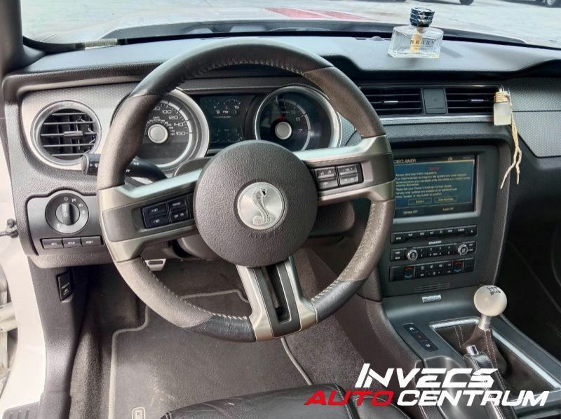 2011 Ford Mustang Shelby GT500 pictures