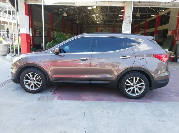 2013 Hyundai Santa Fe pictures