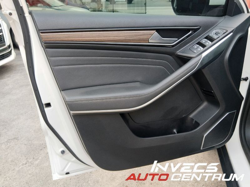 2021 Ford Territory Titanium pictures