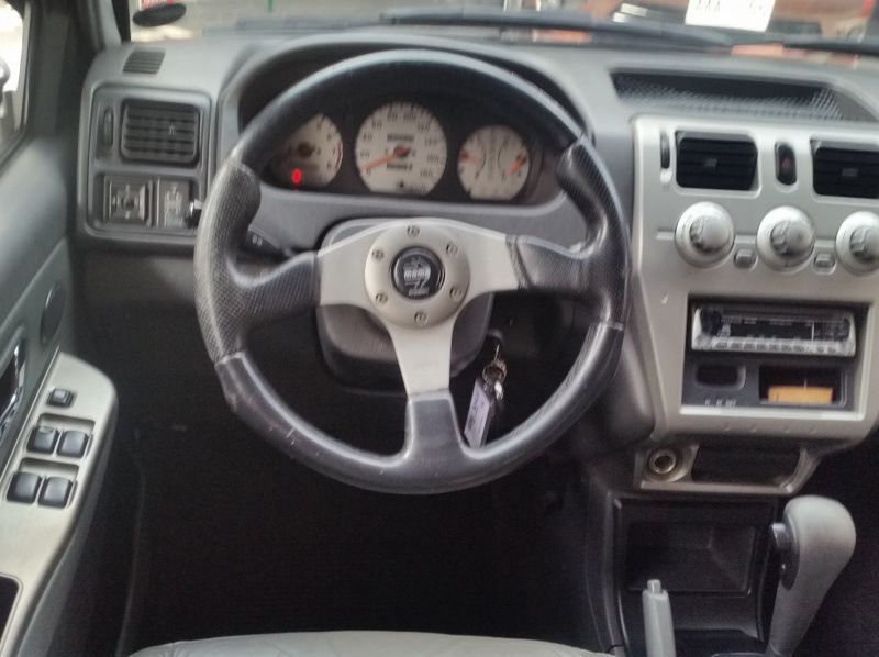 2003 Mitsubishi Adventure Grand Sport pictures