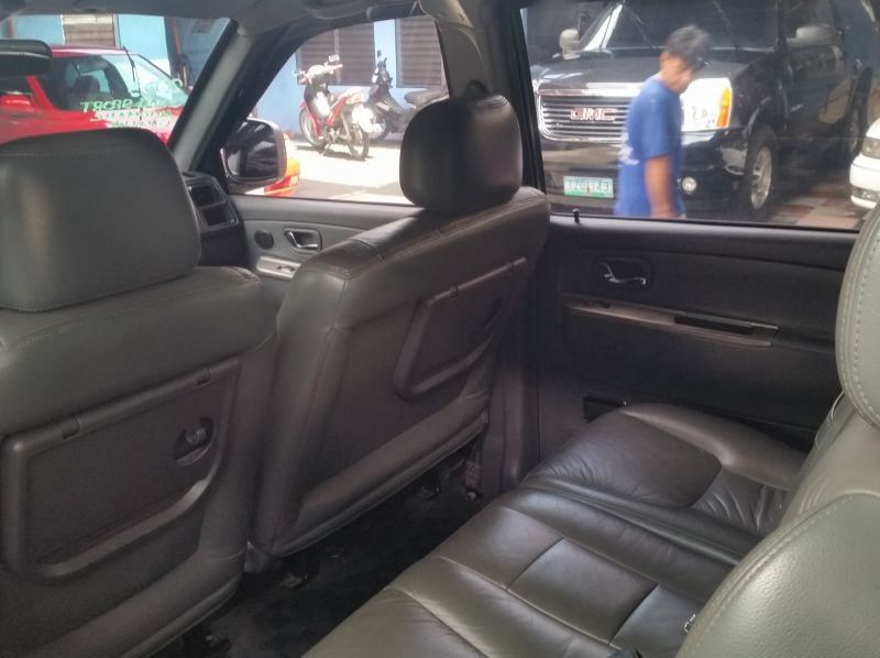 2003 Mitsubishi Adventure Grand Sport pictures