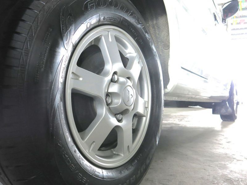 2007 Mitsubishi Adventure  photo