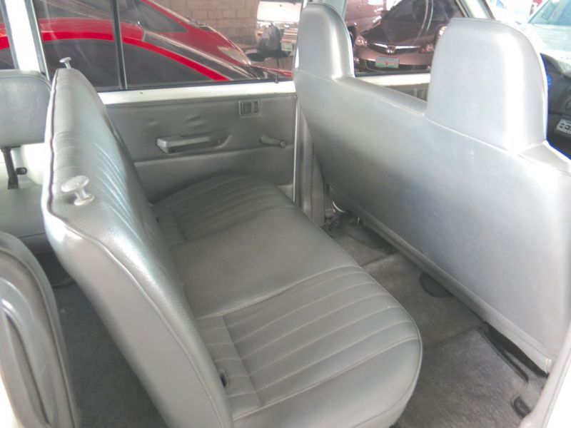 2007 Mitsubishi Adventure  photo