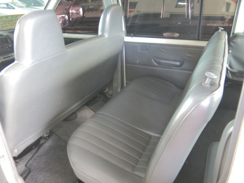2007 Mitsubishi Adventure  photo