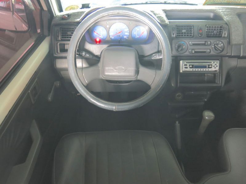 2007 Mitsubishi Adventure  pictures
