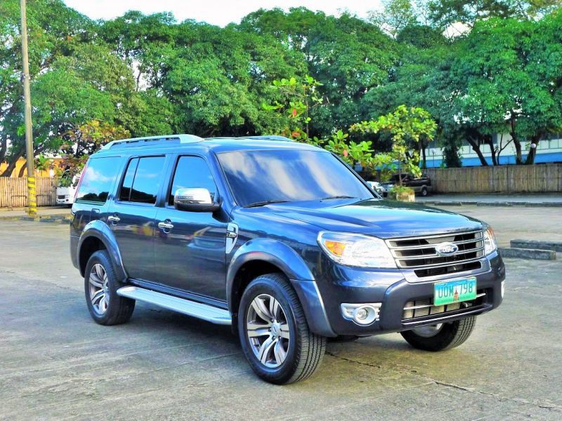 2012 Ford Everest photo