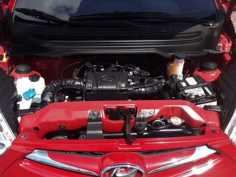 2016 Hyundai Eon for sale 8 000 Km Manual transmission Lucena