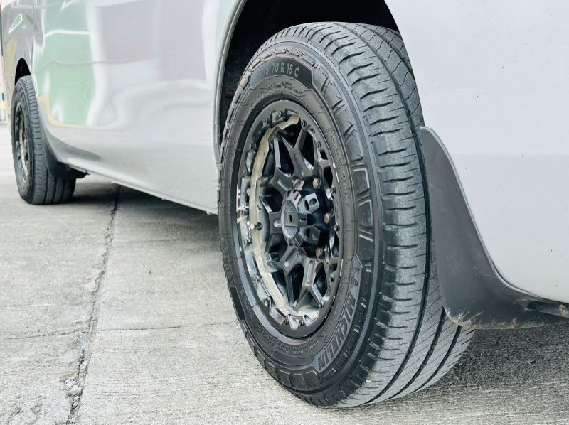 2018 Nissan Urvan NV350 Premium Lucena City pictures