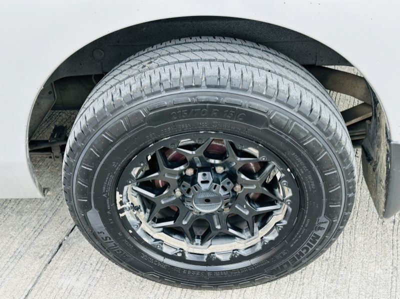 2018 Nissan Urvan NV350 Premium Lucena City pictures