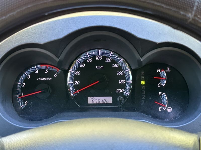 2014 Toyota Fortuner V AT Lucena City pictures